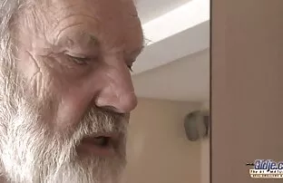 XXX Dziewczynka sex hd darmowe filmy