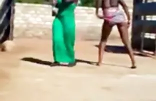 XXX Śpiąca rodzina głaszcze darmowe filmiki erotyczne hd cipki