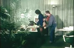 XXX Zajęta żona porno darmowe w hd z wibratorem