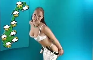 XXX Dziewczyna Wooddman przeleciał jej głowę ze swoimi przyjaciółmi filmy porno hd za darmo