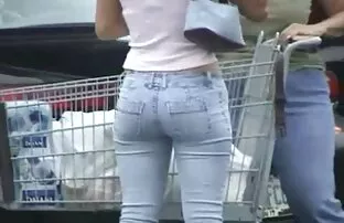 XXX Dziewicę w łazience filmy porno w hd za darmo pod okiem lekarza