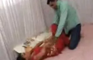 XXX Rosja wzięła kurczaka i uciekła do toalety darmowe pornole hd